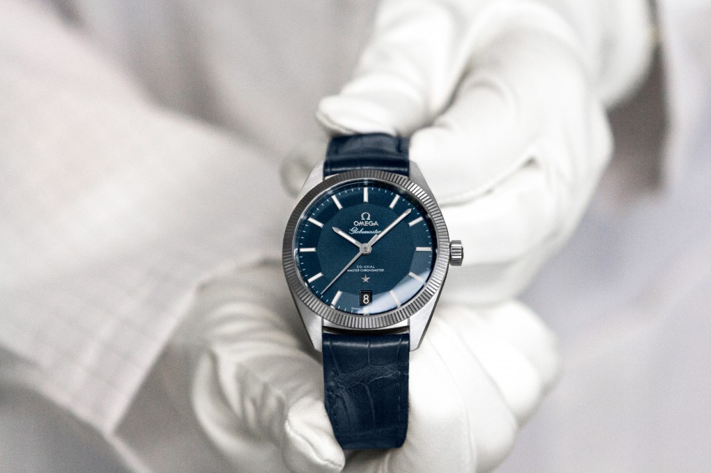 Erste mit dem neuen Zertifikat ausgezeichnete Uhr: eine Goldhamster Master Chronometer. (Foto Omega)